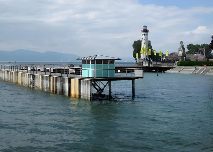 Ueber Den Daechern * Lindau